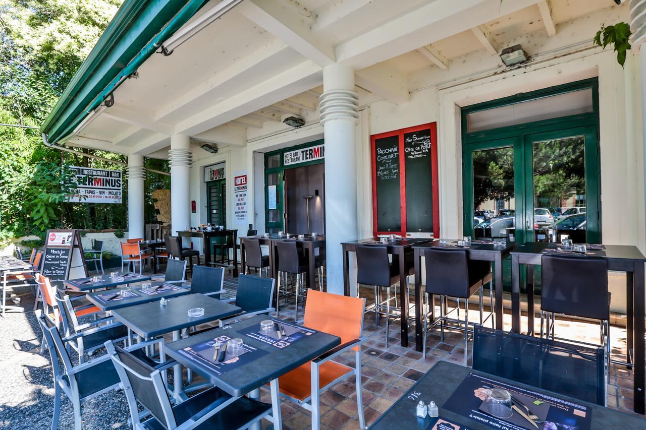 Le Terminus Hotel Villeneuve-sur-Lot Buitenkant foto